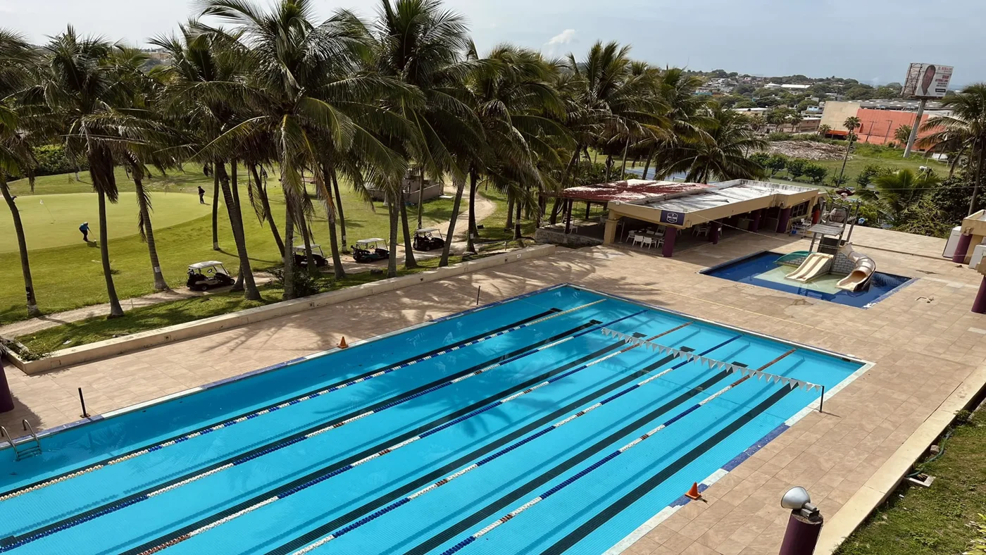 Alberca del Club Campestre Coatzacoalcos